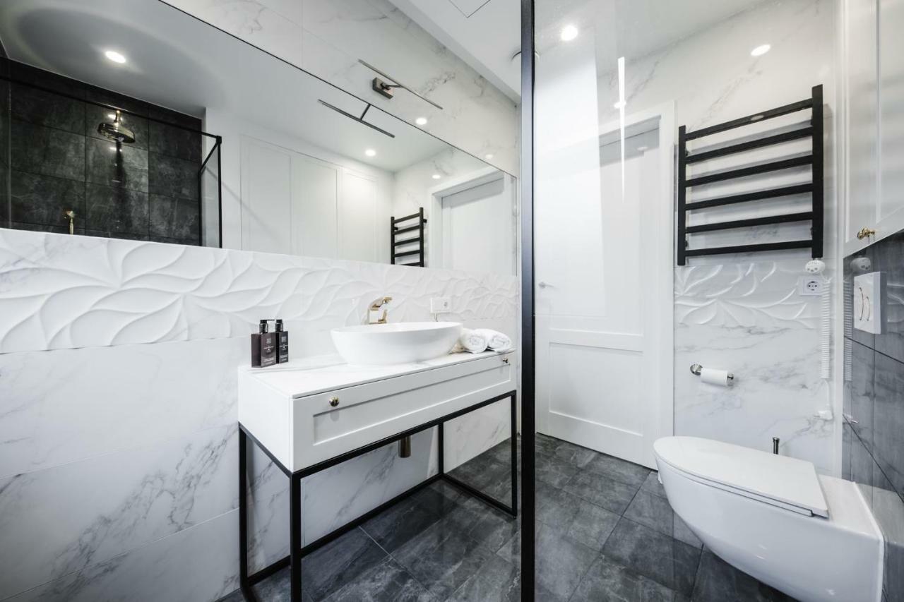 Luxury Suites Kaunas, Self-Check In Kültér fotó